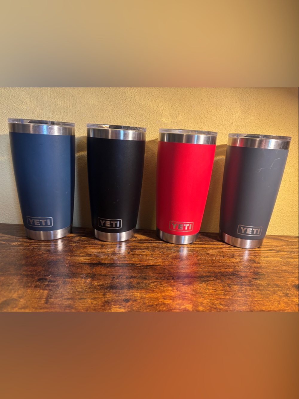 4 Yeti Rambler Tumbler Set in Blue, Black, Red, Gray